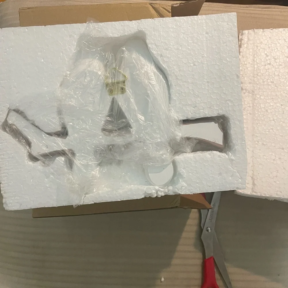 Charming White Bird Wall Coat Hooks